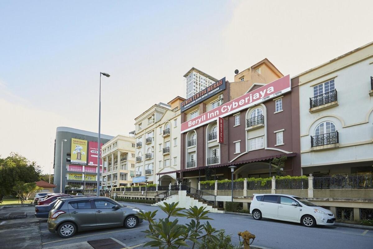 Beryll Inn Cyberjaya Hotel מראה חיצוני תמונה